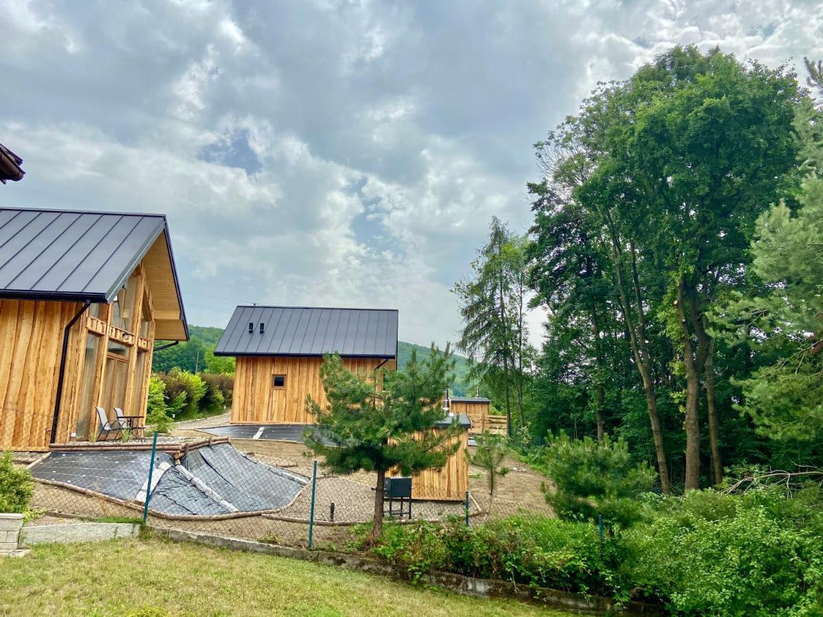Rogate Domki Zasan Exteriér fotografie